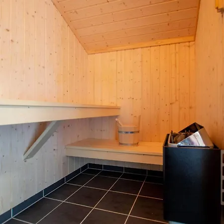 Scandinavian Coastal Escape With Sauna Casa de Férias